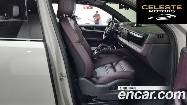 PORSCHE Cayenne (PO536) 3.0 2024 — photo 16 sur 38