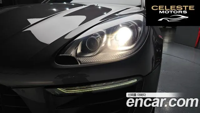 PORSCHE Macan 3.0 S 2014 — photo 7 sur 37