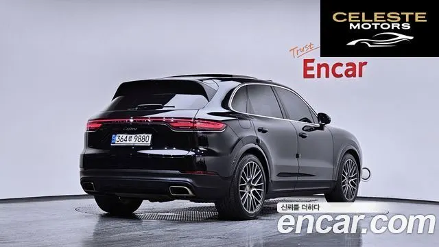 PORSCHE Cayenne (PO536) 3.0 2021 — photo 2 sur 36