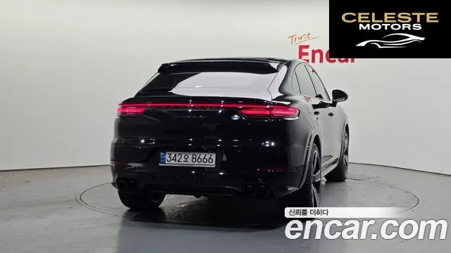 PORSCHE Cayenne (PO536) 4.0 Turbo Coupé 2022 — photo 4 sur 20