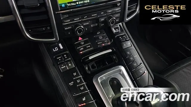 PORSCHE Cayenne 3.0 2016 — photo 16 sur 20