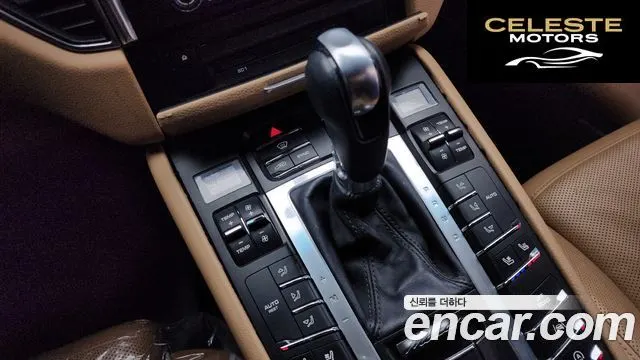 PORSCHE Macan 3.0 S 2017 — photo 8 sur 23