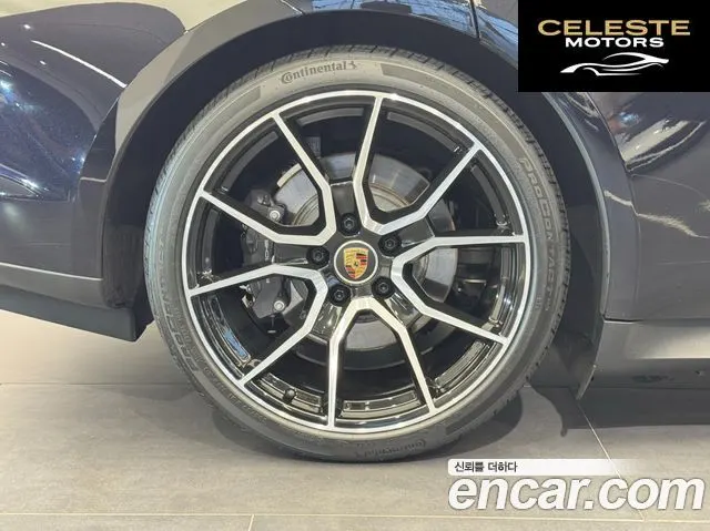 PORSCHE Taycan 2023 — photo 20 sur 26