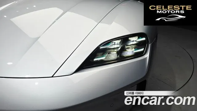 PORSCHE Taycan 4S 2025 — photo 8 sur 38