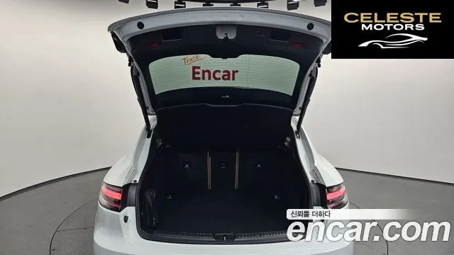 PORSCHE Macan 3.0 S 2017 — photo 23 sur 35