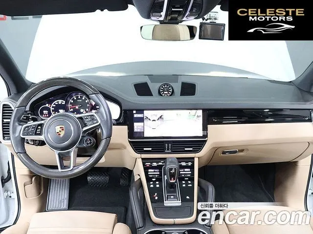PORSCHE Cayenne (PO536) 3.0 2021 — photo 14 sur 26