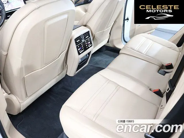 PORSCHE Cayenne (PO536) 3.0 2021 — photo 16 sur 26