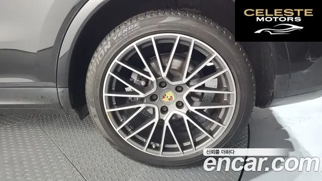PORSCHE Cayenne (PO536) 3.0 2020 — photo 7 sur 35