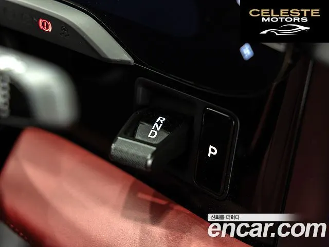 PORSCHE Taycan 4S 2022 — photo 9 sur 26