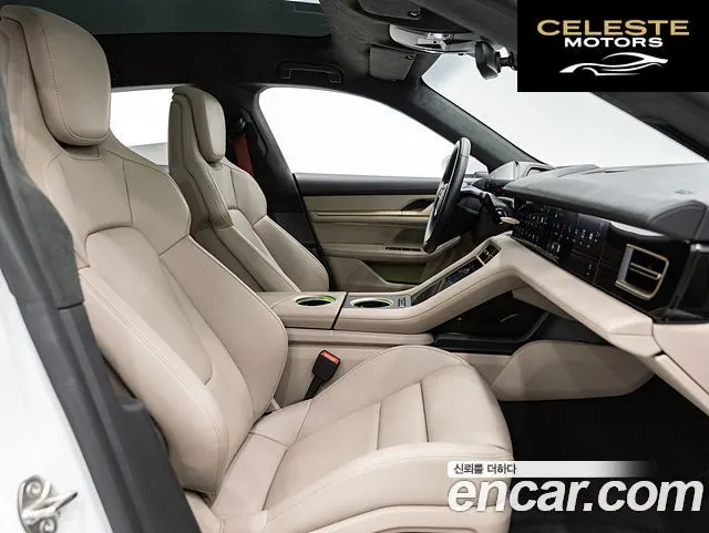 PORSCHE Taycan 4S 2024 — photo 18 sur 25