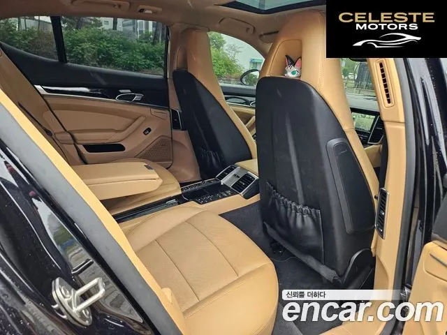 PORSCHE Panamera 3.6 AWD Edition 2016 — photo 13 sur 26