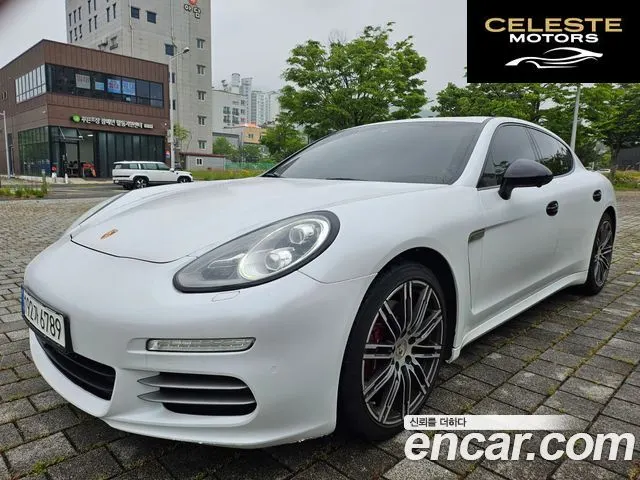 PORSCHE Panamera 3.6 AWD Edition 2016 — photo 2 sur 26