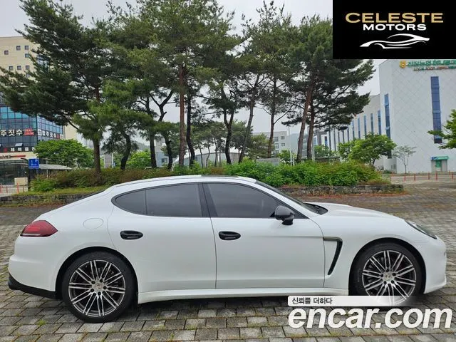 PORSCHE Panamera 3.6 AWD Edition 2016 — photo 5 sur 26
