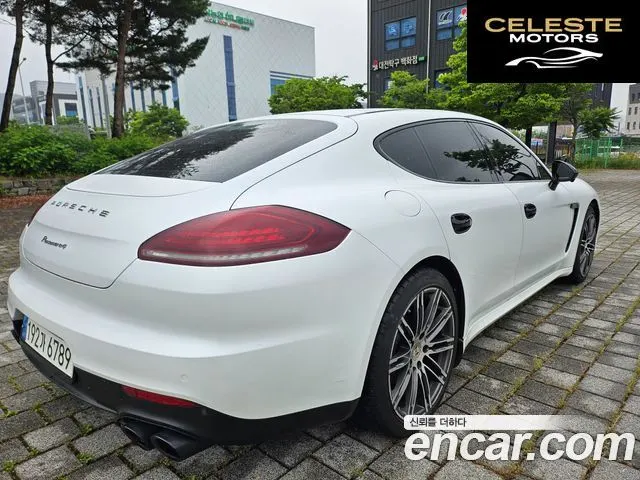 PORSCHE Panamera 3.6 AWD Edition 2016 — photo 6 sur 26
