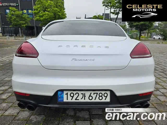 PORSCHE Panamera 3.6 AWD Edition 2016 — photo 7 sur 26