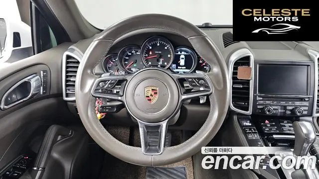 PORSCHE Cayenne 3.0 2016 — photo 13 sur 20