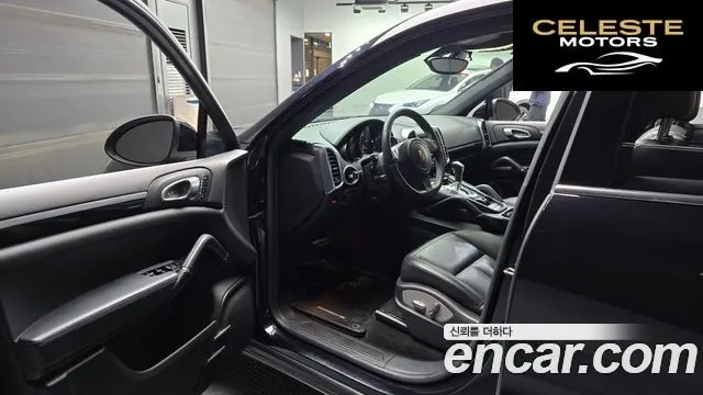 PORSCHE Cayenne 3.0 2013 — photo 10 sur 20