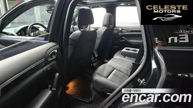 PORSCHE Cayenne 3.0 2013 — photo 11 sur 20