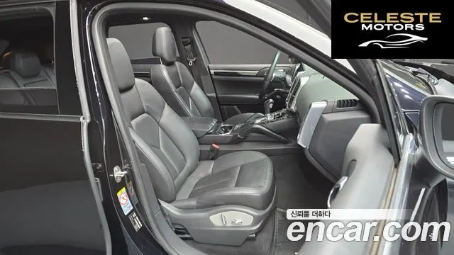 PORSCHE Cayenne 3.0 2013 — photo 12 sur 20
