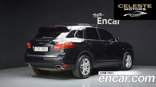 PORSCHE Cayenne 3.0 2013 — photo 2 sur 20