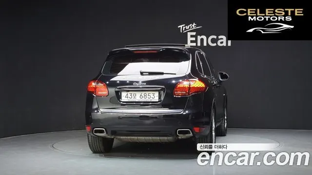 PORSCHE Cayenne 3.0 2013 — photo 4 sur 20