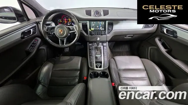 PORSCHE Macan 3.6 Turbo 2017 — photo 10 sur 40