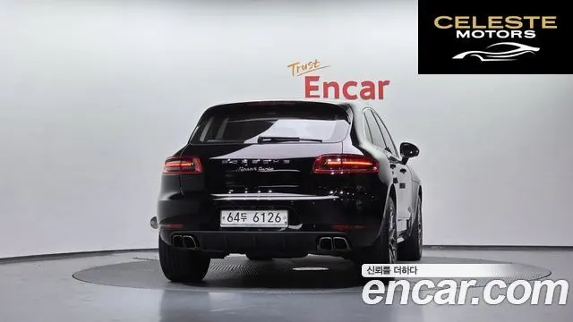 PORSCHE Macan 3.6 Turbo 2017 — photo 4 sur 40