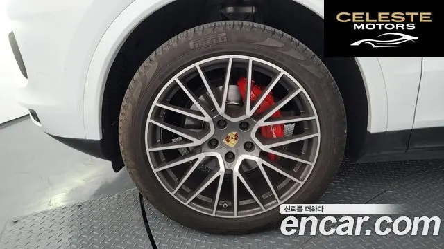PORSCHE Cayenne (PO536) 3.0 Coupé 2020 — photo 5 sur 35