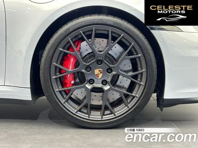PORSCHE 911 (992) Carrera GTS Cabriolet 2025 — photo 6 sur 26