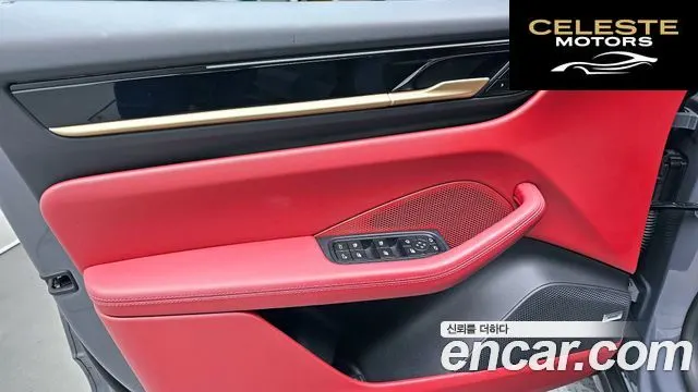 PORSCHE Macan EV 4 2025 — photo 14 sur 33