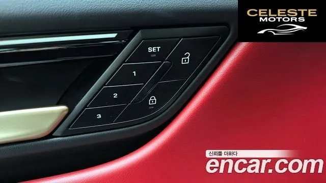 PORSCHE Macan EV 4 2025 — photo 29 sur 33
