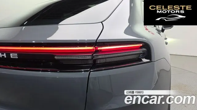 PORSCHE Macan EV 4 2025 — photo 9 sur 33