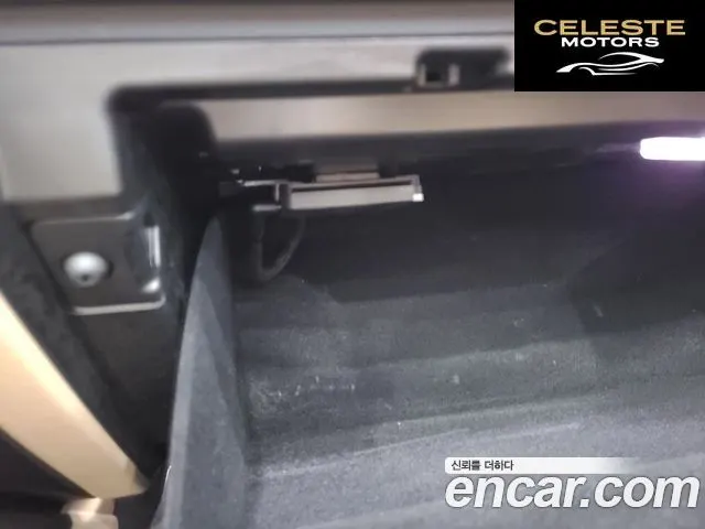 PORSCHE 911 (992) Carrera 4 Cabriolet 2024 — photo 17 sur 26