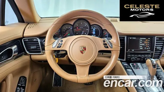 PORSCHE Panamera 3.0 2015 — photo 13 sur 20