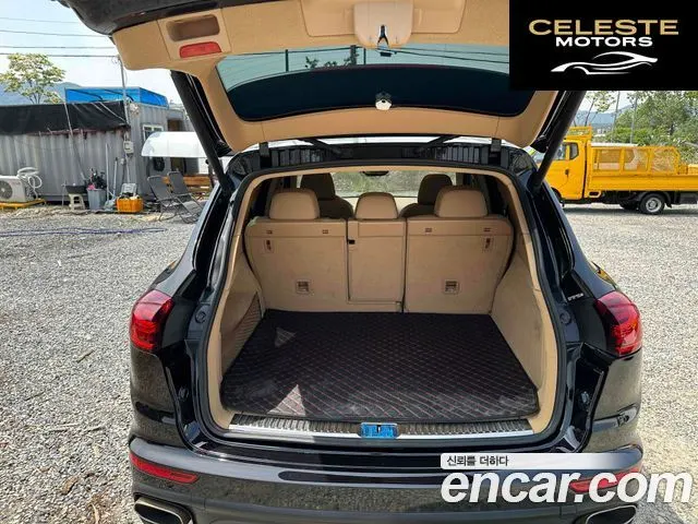 PORSCHE Cayenne 3.0 2015 — photo 18 sur 20