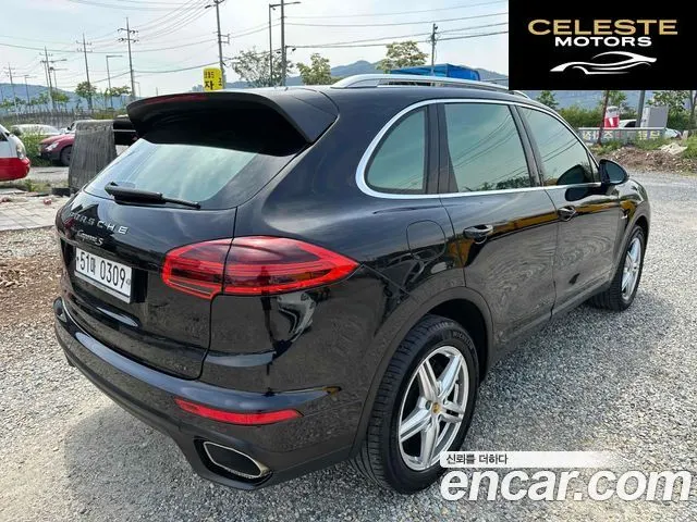 PORSCHE Cayenne 3.0 2015 — photo 6 sur 20