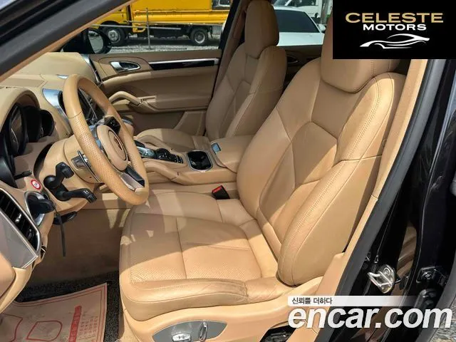 PORSCHE Cayenne 3.0 2015 — photo 8 sur 20
