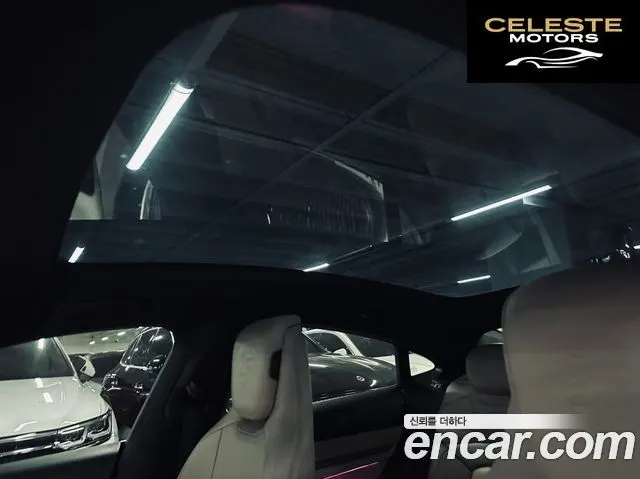 PORSCHE Taycan 2025 — photo 17 sur 26