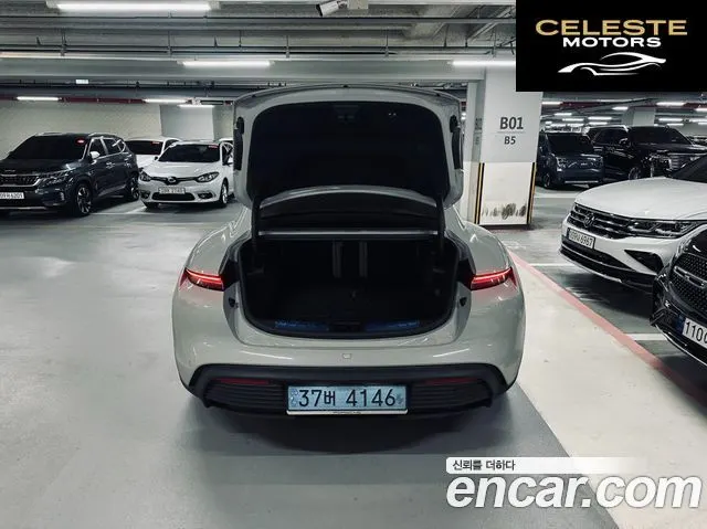 PORSCHE Taycan 2025 — photo 20 sur 26