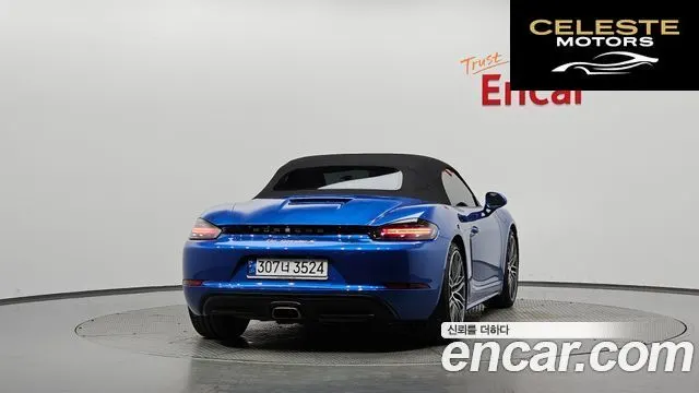 PORSCHE 718 Boxster 2.0 2018 — photo 33 sur 34