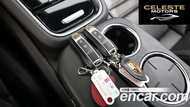 PORSCHE Panamera (971) 2.9 AWD E-High 2021 — photo 23 sur 33