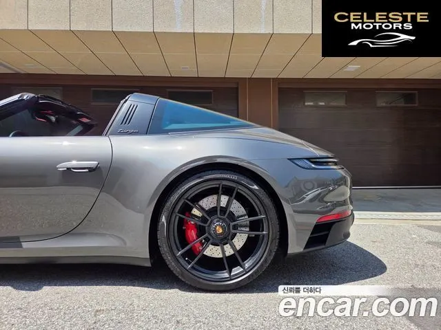 PORSCHE 911 (992) Targa 4 GTS 2024 — photo 6 sur 26
