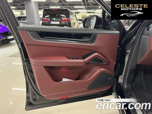 PORSCHE Cayenne (PO536) 3.0 E-HighCoupé 2024 — photo 6 sur 25