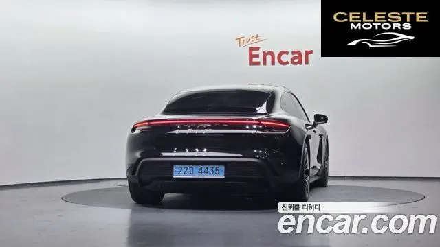PORSCHE Taycan 2022 — photo 4 sur 39
