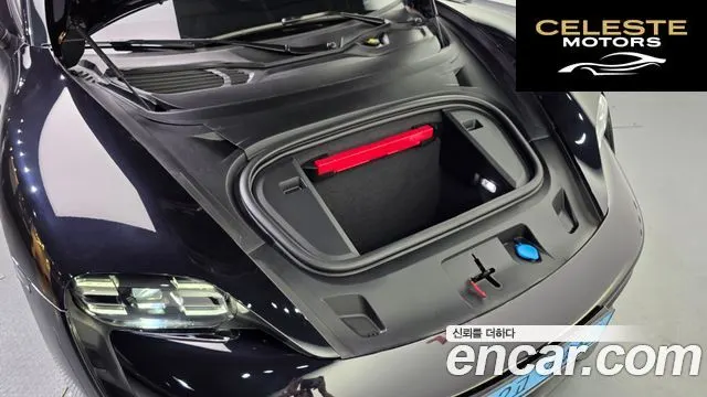PORSCHE Taycan 2022 — photo 6 sur 39