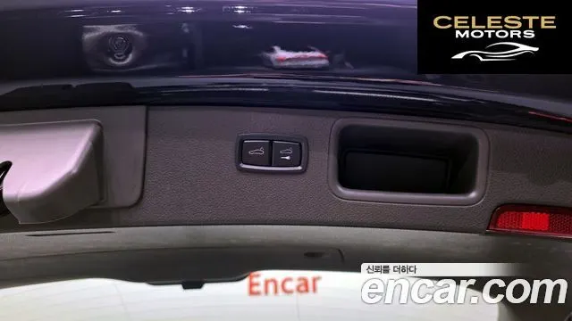 PORSCHE Macan 3.6 Turbo 2017 — photo 28 sur 40