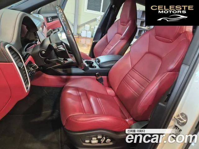 PORSCHE Cayenne (PO536) 3.0 Coupé 2021 — photo 14 sur 26