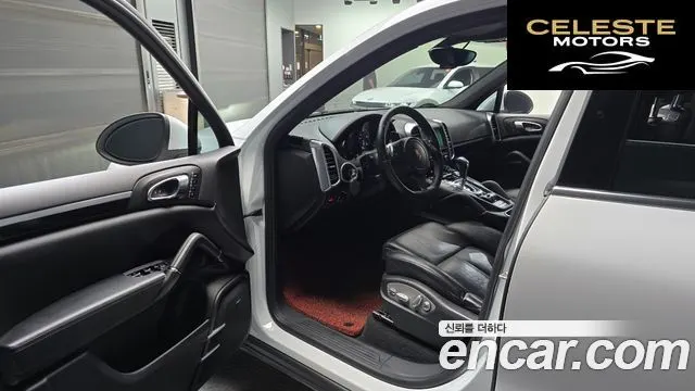 PORSCHE Cayenne 3.0 2013 — photo 10 sur 20