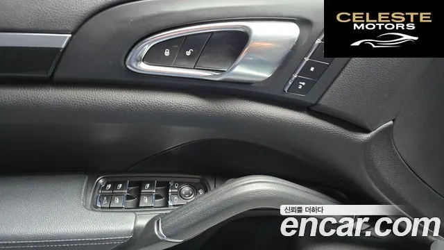 PORSCHE Cayenne 3.0 2013 — photo 14 sur 20