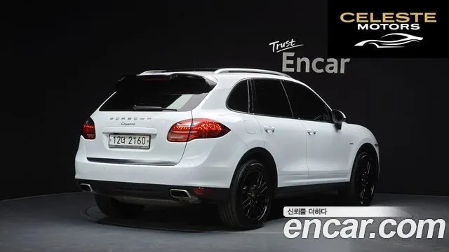 PORSCHE Cayenne 3.0 2013 — photo 2 sur 20